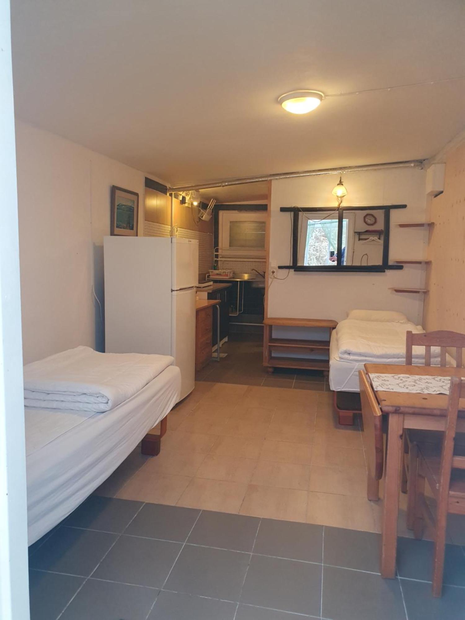 Motel E4 Kolmarden Apartments And Cottages Buitenkant foto